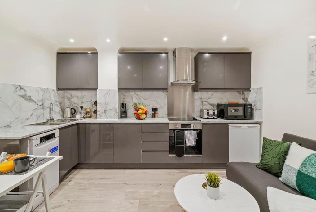 Modern 2 Bedroom Apartment In The Heart Of London Exterior photo
